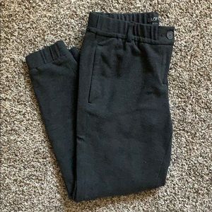 Grey joggers with pockets